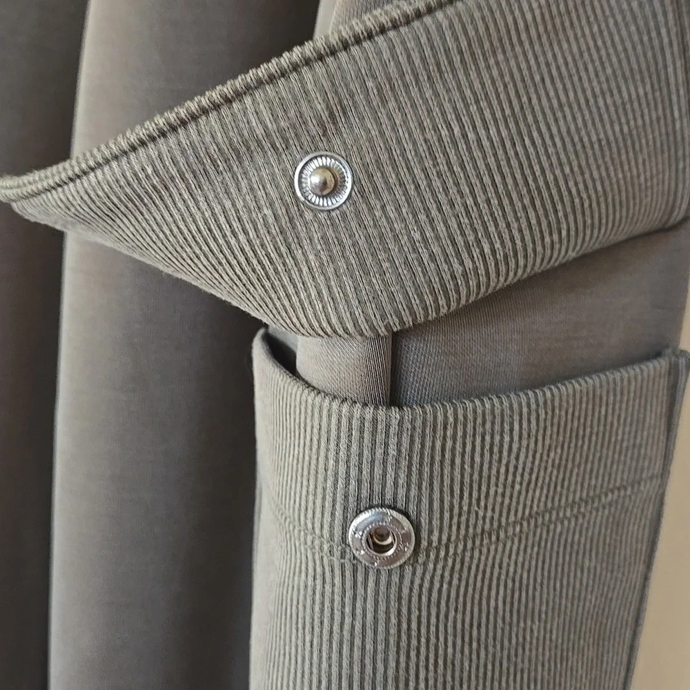 Evereve Ari Cargo Joggers - Picture 8 of 12